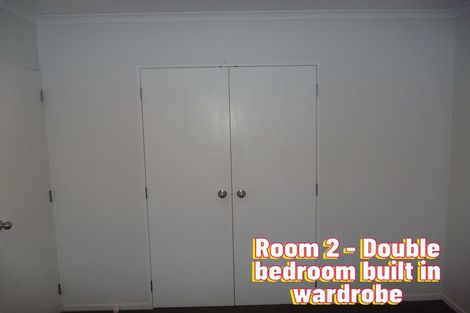 Photo of property in 3 Barrys Road, Glendene, Auckland, 0602