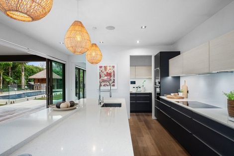 Photo of property in 181 Old North Road, Kumeu, 0892