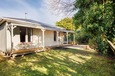 Photo of property in 34 Pirinoa Street, Feilding, 4702