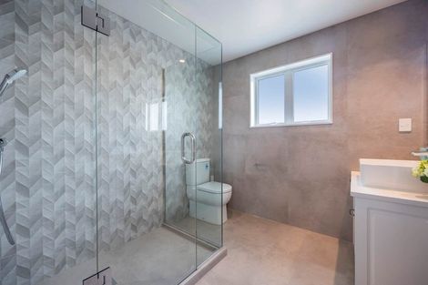 Photo of property in 42 Takurua Terrace, Orewa, 0931