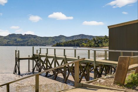 Photo of property in 420 Marine Drive, Charteris Bay, Lyttelton, 8971
