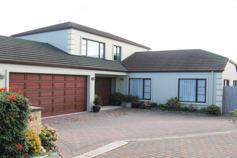 Photo of property in 11 Hinckley Court, Dannemora, Auckland, 2016