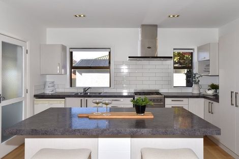 Photo of property in 104 Saint James Avenue, Papanui, Christchurch, 8053