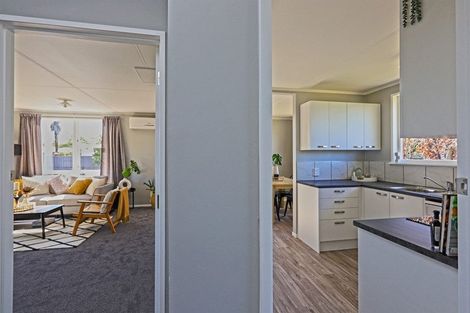 Photo of property in 9 Burton Place, Flaxmere, Hastings, 4120