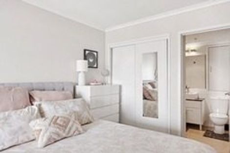 Photo of property in Algarve Apartments, 213/332 Maunganui Road, Mount Maunganui, 3116