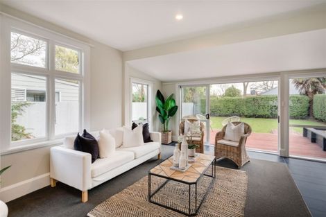 Photo of property in 95 Edward Avenue, Edgeware, Christchurch, 8013