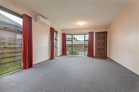 Photo of property in 984c Tremaine Avenue, Roslyn, Palmerston North, 4414