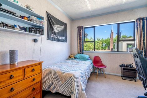 Photo of property in 19 Brown Street, Strathern, Invercargill, 9812