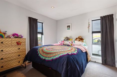 Photo of property in 34 Frye Crescent, Albert Town, Wanaka, 9305