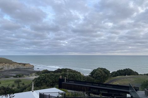 Photo of property in 5 Sunset Parade, Kai Iwi, Wanganui, 4574