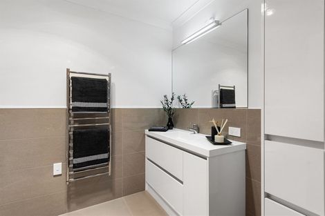 Photo of property in 13 Woodside Road, Matangi, Hamilton, 3284