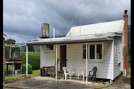 Photo of property in 1 Lansdowne Street, Clifton, Takaka, 7183