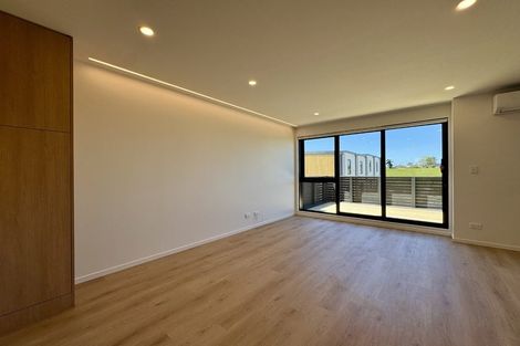 Photo of property in 202b Henwood Road, Westgate, 0814