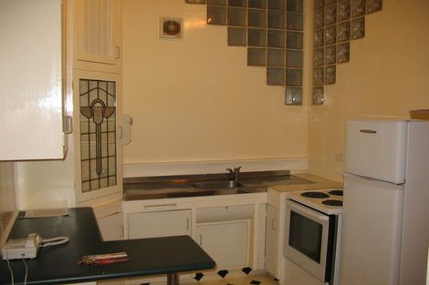 Photo of property in 22 Scarborough Terrace, Mount Victoria, Wellington, 6011