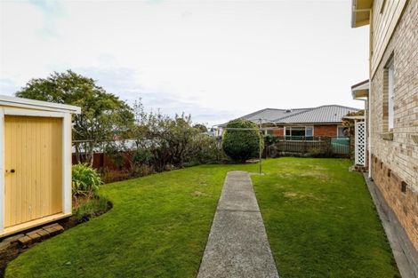 Photo of property in 8 Strandon Place, Strandon, New Plymouth, 4312