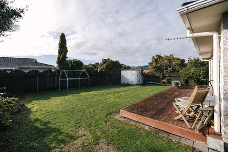 Photo of property in 69 Wikiriwhi Crescent, Awapuni, Palmerston North, 4412