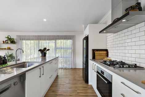 Photo of property in 38 Pakanga Grove, Pyes Pa, Tauranga, 3112