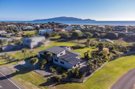 Photo of property in 116a Paetawa Road, Peka Peka, Waikanae, 5391