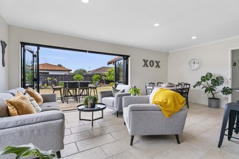 Photo of property in 31 Oreti Crescent, Papamoa Beach, Papamoa, 3118