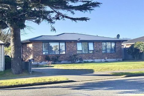 Photo of property in 223 Mairehau Road, Burwood, Christchurch, 8083