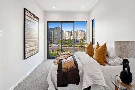 Photo of property in 22 Pukeko Road, Hobsonville, Auckland, 0616