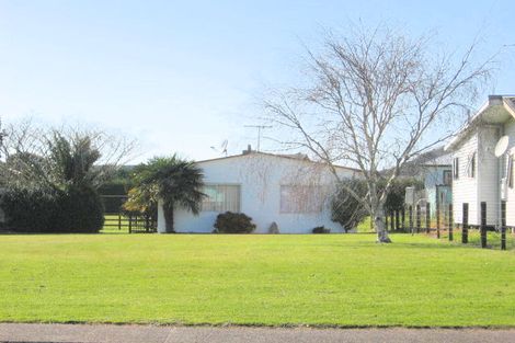 Photo of property in 109 Cook Drive, Whitianga, 3510