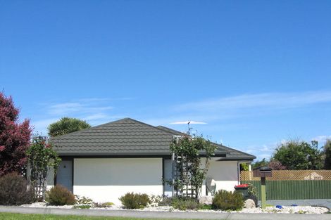 Photo of property in 5 Huria Street, Stoke, Nelson, 7011