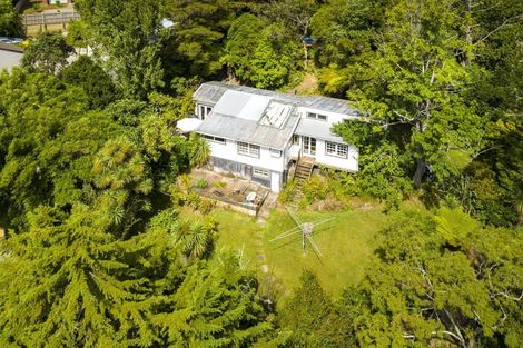 Photo of property in 26 Woodlands Crescent, Browns Bay, Auckland, 0630