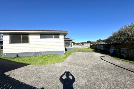 Photo of property in 18 Karepo Crescent, Ranui, Auckland, 0612