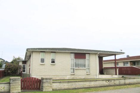 Photo of property in 2/8 Avondale Road, Taradale, Napier, 4112