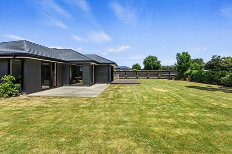 Photo of property in 11 Woodlaw Crescent, Prebbleton, 7604