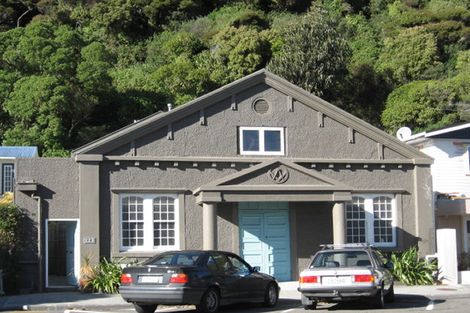 Photo of property in 223 Muritai Road, Eastbourne, Lower Hutt, 5013