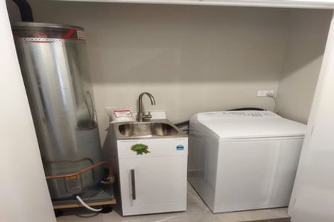 Photo of property in 18b Otanerua Road, Hatfields Beach, Orewa, 0931