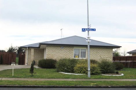 Photo of property in 30 Aldona Place, Fairview Downs, Hamilton, 3214