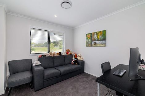 Photo of property in 3 Sarikei Avenue, Northwood, Christchurch, 8051