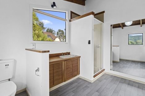 Photo of property in 12 Kaitake Place, Oakura, 4314