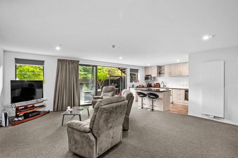 Photo of property in 16 Silverstone Drive, Cromwell, 9384