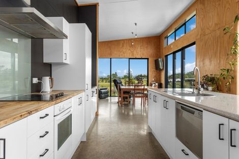 Photo of property in 95b Thornton Beach Road, Thornton, Whakatane, 3194