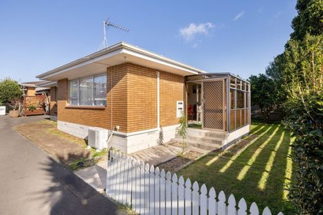 Photo of property in 10a Linklater Avenue, Bellevue, Tauranga, 3110