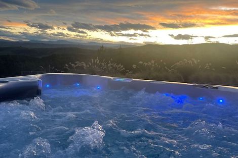 Photo of property in 246 Centrewood Park Road, Waimate, 7977