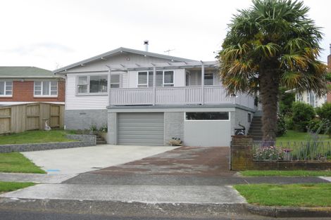Photo of property in 9 Grierson Place, Pukekohe, 2120