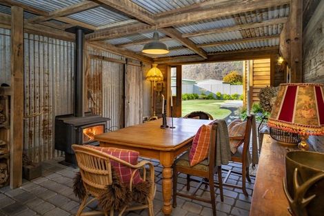 Photo of property in 7 Thomson Street, Arrowtown, 9302