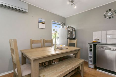 Photo of property in 149a Burns Street, Leamington, Cambridge, 3432