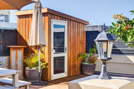 Photo of property in 153 Emerson Street, Napier South, Napier, 4110