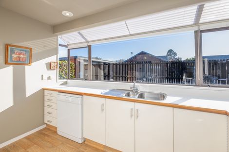 Photo of property in 45 Munro Street, Redwood, Christchurch, 8051