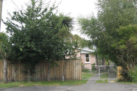 Photo of property in 13 Yeovil Place, St Albans, Christchurch, 8052