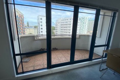Photo of property in Harbour Royal Apartments, 10b/88 Anzac Avenue, Auckland Central, Auckland, 1010