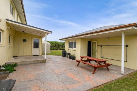 Photo of property in 204a Tai Road, Opunake, 4681