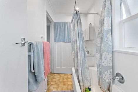 Photo of property in 18 Bank Street, Mount Eden, Auckland, 1024