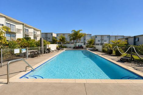 Photo of property in 98/7 Kelvin Hart Drive, East Tamaki, Auckland, 2013